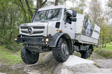 Was macht den Unimog so geländetauglich